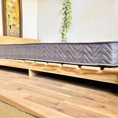 セミダブルベッドの画像