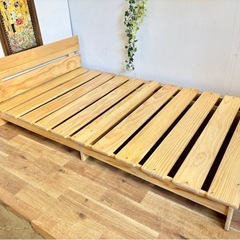 セミダブルベッドの画像