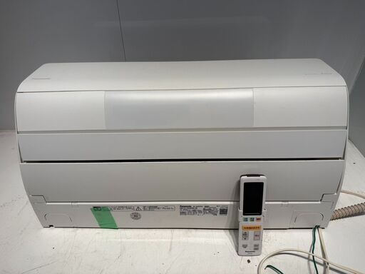 281　Panasonic　2023年製エアコン　10～12畳用　整備済み