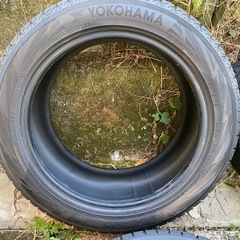 ヨコハマ スタッドレス 4本 245/45r17の画像