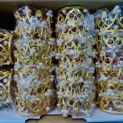 ティアラ　1個100円　22個まで　ケーキトッパー　王冠の画像