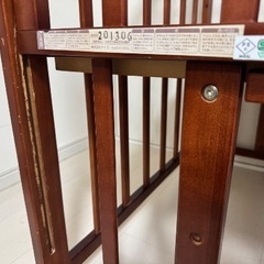 ベビーベッドの画像