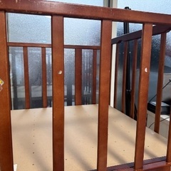 ベビーベッドの画像