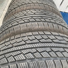195/65R15スタッドレスタイヤ4本  の画像