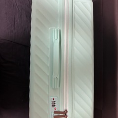 スーツケースの画像