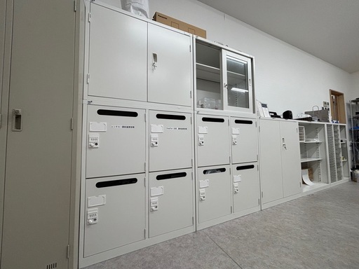 業務用-収納棚-ロッカーA