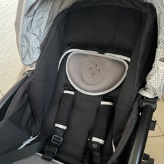 アップリカ　A型ベビーカーの画像