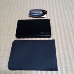 32型液晶テレビ＋ポータブルHDD　必要でしたらテレビ台もあります。の画像