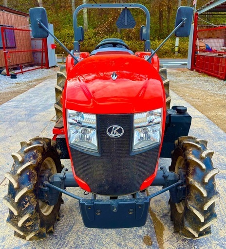 クボタSL33LHFMAE パワステ 33馬力　安全フレーム自動水平 4WD