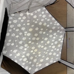 【お話中】折りたたみ式ベビーサークル　日本育児の画像