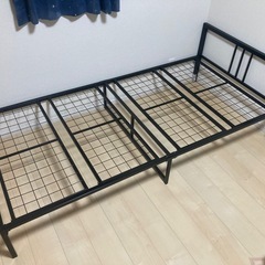 ニトリ パイプベッド＆マットレス　シングルサイズ の画像