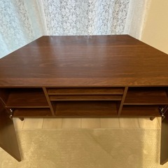 テレビ台の画像
