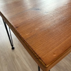 ロウヤ　ダイニングテーブルの画像