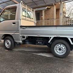 サンバートラック　4WD  5速　AC、パワステの画像