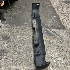 ハイエース　4型〜リアバンパーの画像