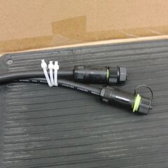 ラスト1枚！ eモンズ 融雪マット 1枚 101cmx 60cm IPX7 100V 電源別売り 融雪ヒーター 駐車場 動作OK 店頭引き渡し歓迎 札幌 手稲の画像