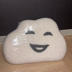 新品未使用品✨椅子・ 踏み台・足置き台・オットマン・簡易テーブルの画像