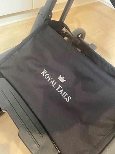 ROYAL TAILS 