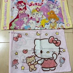 枕　枕カバー2枚　プリキュア　ハローキティの画像