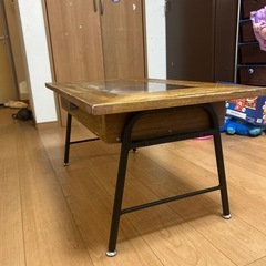 テーブルの画像