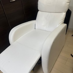 リクライニングチェアの画像