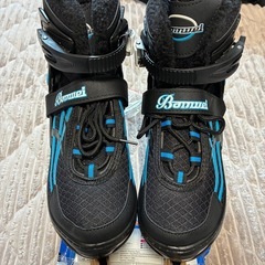 早い者勝ち！子供用スケート靴サイズ調整機能付きの画像