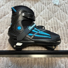 早い者勝ち！子供用スケート靴サイズ調整機能付きの画像