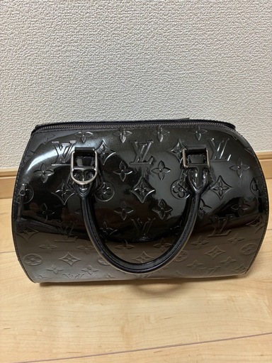 ⭐︎お値下げしました⭐︎ルイヴィトン　ヴェルニ　モンタナ　黒系