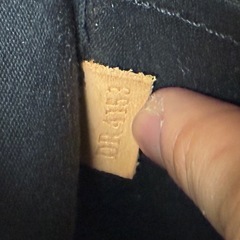 ルイヴィトン　ヴェルニ　モンタナ　黒系の画像