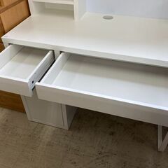 J5896　【リユースのサカイ柏店】　デスク MICKE IKEA　クリーニング済み　参考価格17,990円の画像