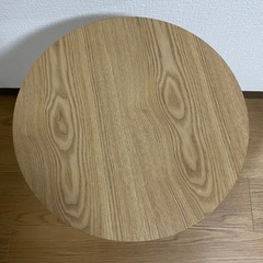 ニトリ サイドテーブル ラウンズ（ナチュラル）の画像