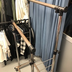 ハンガーラック2段タイプの画像