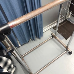 ハンガーラック2段タイプの画像