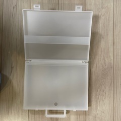 【まとめ売り】無印良品　A4サイズ　ポリプロピレン書類ケース　の画像