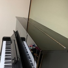 APOLLOアップライトピアノの画像