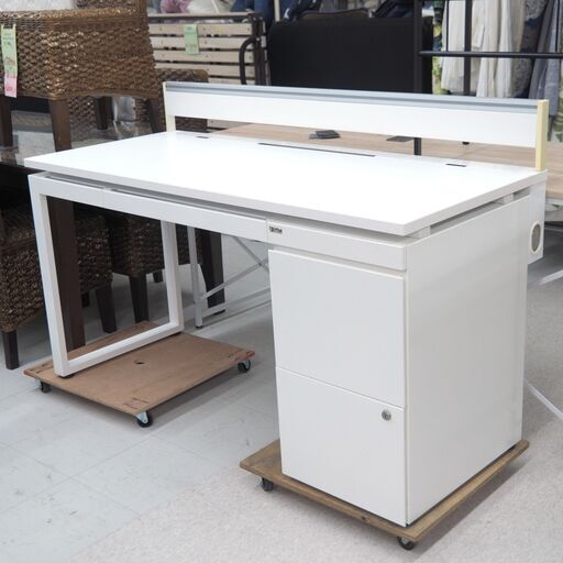片そでデスク　ホワイト　リユース品　価格　13,750円