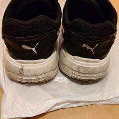 プーマ 23.5cm  スニーカーの画像