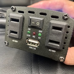 H メルテック車載用インバーター　SIV-150 USB&コンセントの画像