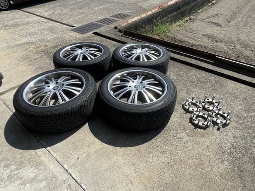 ヨコハマ　タイヤ　マルセロ　アルミホイール付285/45R22  4本セット  2020 年製  溝有