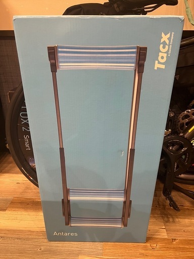 【美品】TacxタックスAntaresアンタレスT1000【3本ローラー】