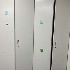 スチールラックの画像