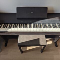 電子ピアノの画像