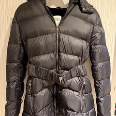 ZARA ダウンジャケット　ファー取り外し可能の画像