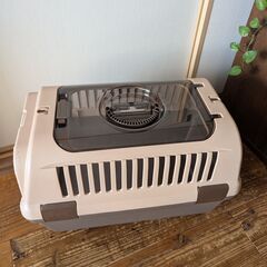 小型犬・猫用キャリー　Mサイズ　ダークブラウン　リッチェル の画像