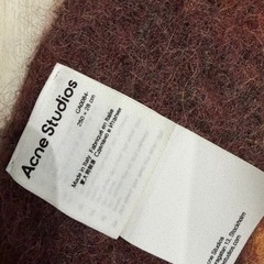 アクネススタジオ正規品マフラーの画像