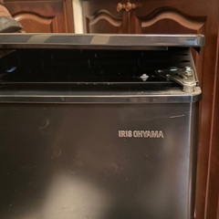 アイリスオーヤマ 冷凍冷蔵庫90L IRSD-9B-B ブラック 2020年製 の画像