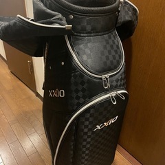 ゼクシオ　キャディバッグの画像