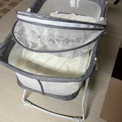 (取引者決定)折りたたみベビーベッドの画像