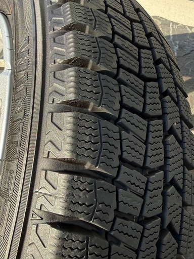 交渉中1シーズン使用 アルミホイール付軽用スタッドレスタイヤ155/65/14 4本