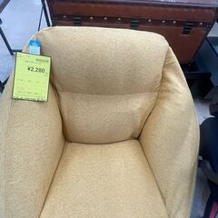 空気でできたｿﾌｧ ｲｴﾛｰ【ジャングルジャングル岩出店】【B354】和歌山 岩出市 紀の川市 海南市の画像